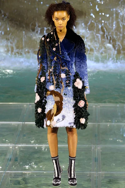 Look 41